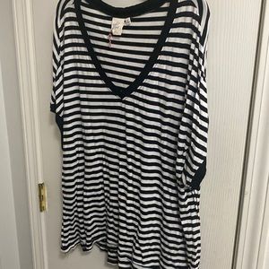 Purchased from Buckle . Striped top.